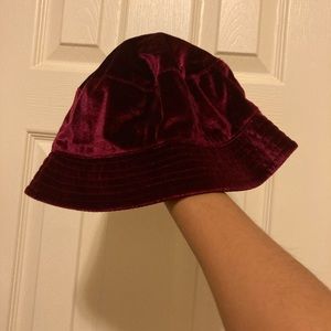 Velvet burgandy bucket hat
